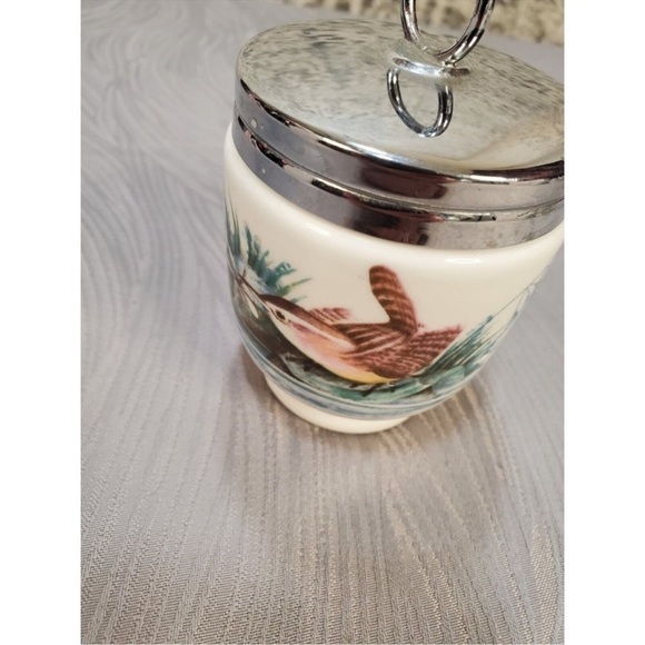 Vintage ROYAL WORCESTER PORCELAIN - EGG CODDLER w Woodland Wren Birds - Picture 2 of 4